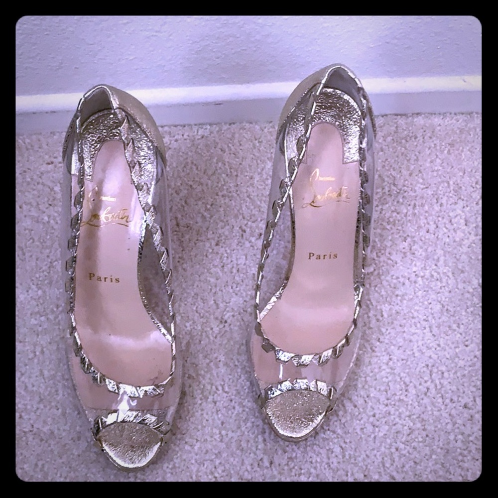 Christian  Louboutin 38